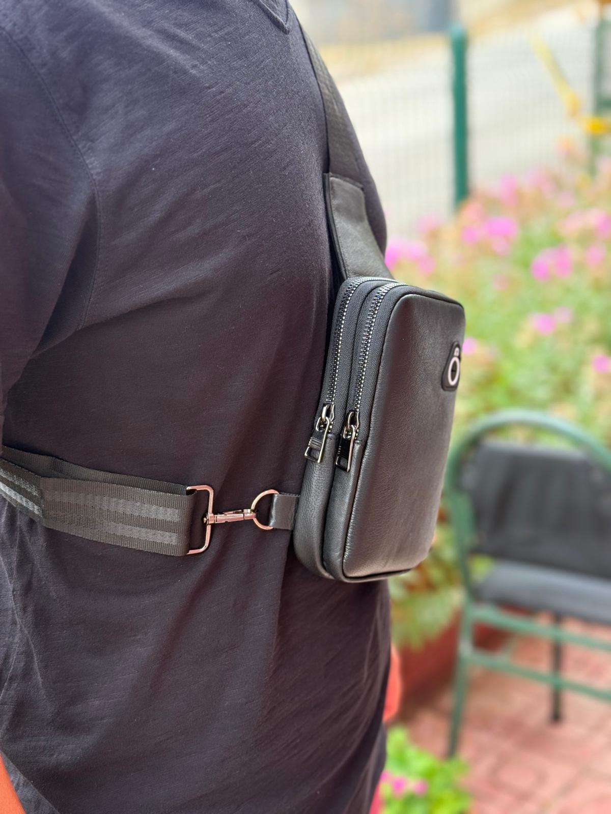 Kulaklıklı Uziko Suni Deri Badybag Çanta Küçük Boy - Görsel 5